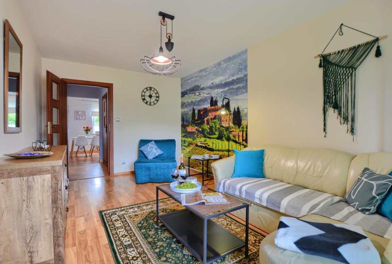 Apartamenty Bieszczadzki Aniol Ustrzyki Dolne Ngoại thất bức ảnh
