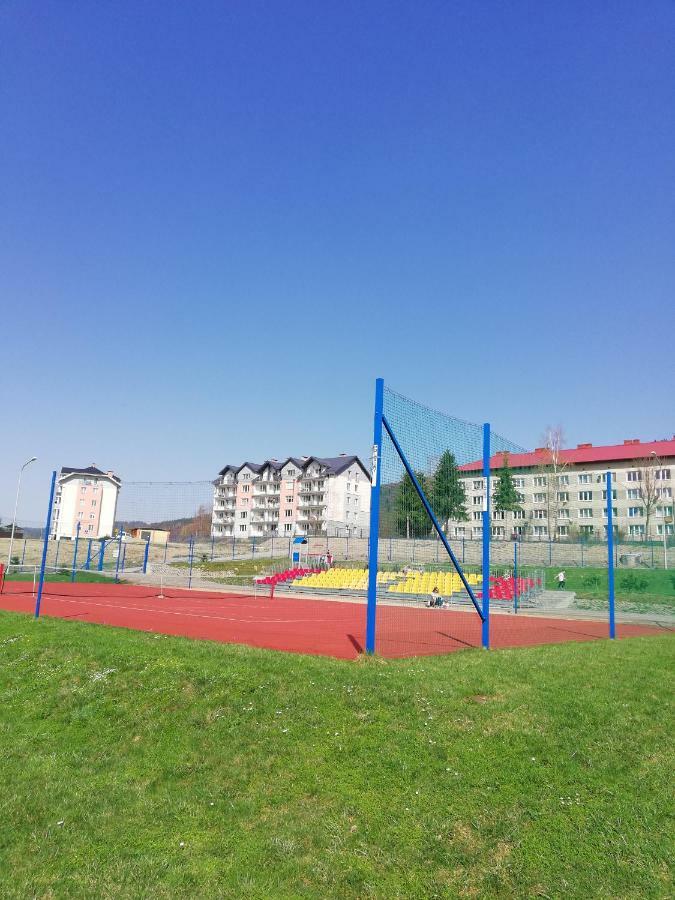 Apartamenty Bieszczadzki Aniol Ustrzyki Dolne Ngoại thất bức ảnh
