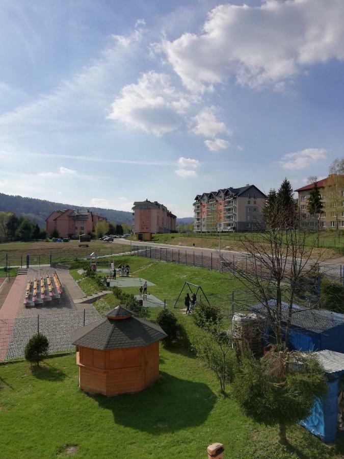 Apartamenty Bieszczadzki Aniol Ustrzyki Dolne Ngoại thất bức ảnh